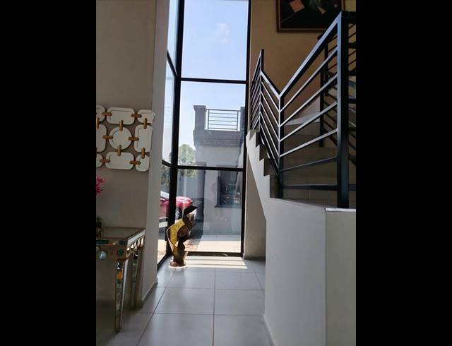 5 BEDROOM HOUSE FOR SALE IN WALKERVILLE CENTRAL